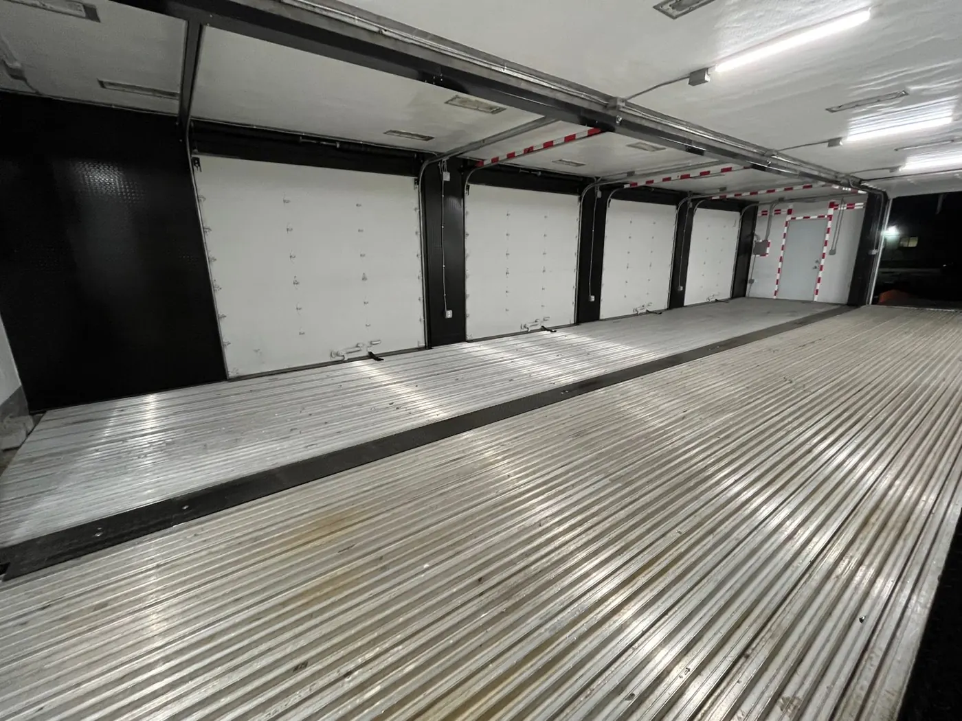 Configured mobile dock interior